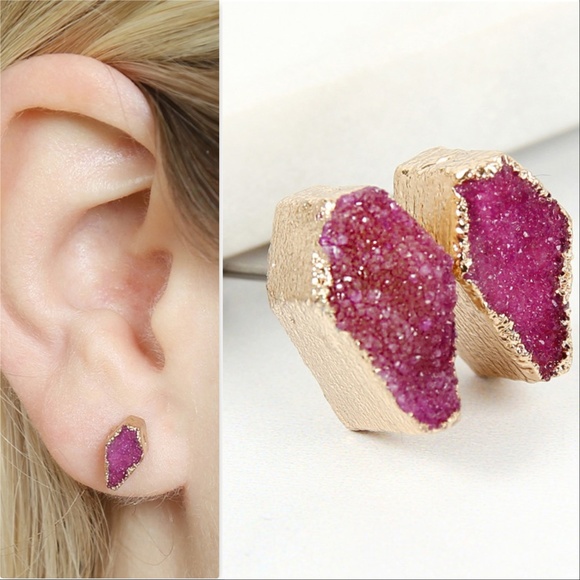 MODA ME COUTURE Jewelry - PINK DRUZY STUD EARRINGS